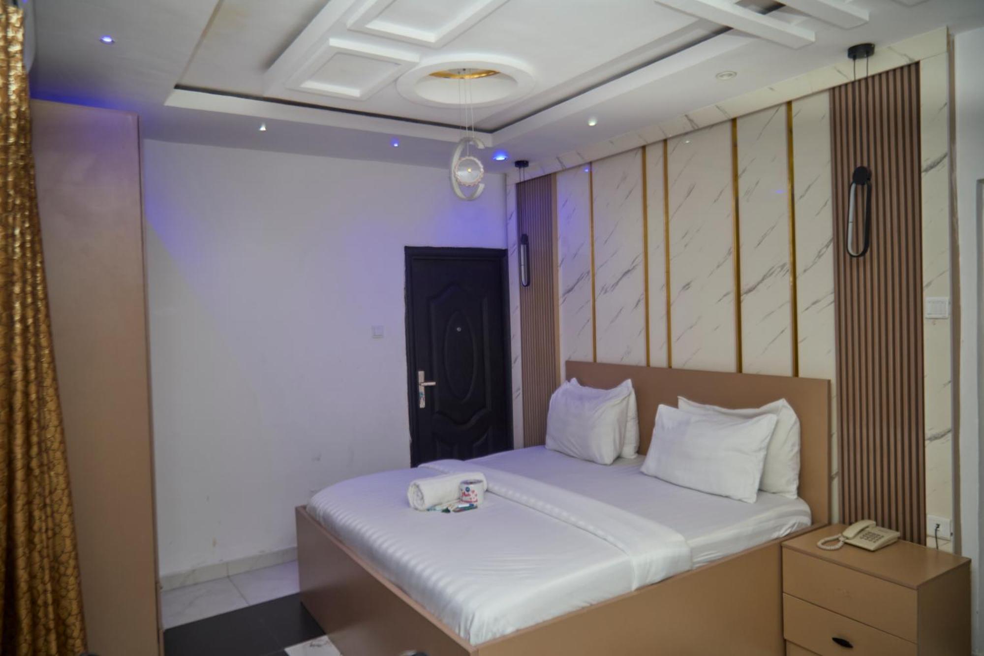 Vhs Vinchee Suites Lagos Kültér fotó