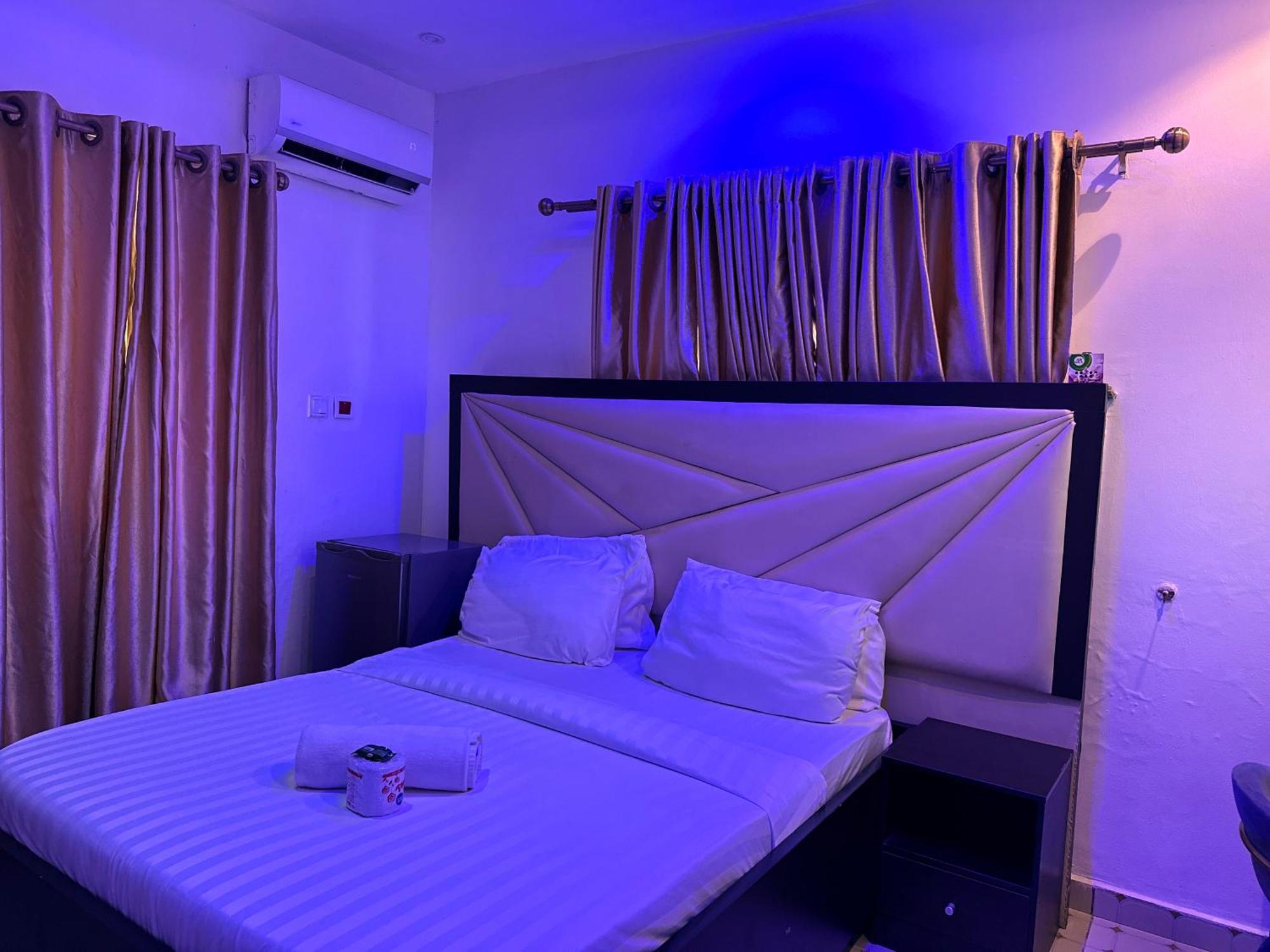 Vhs Vinchee Suites Lagos Kültér fotó
